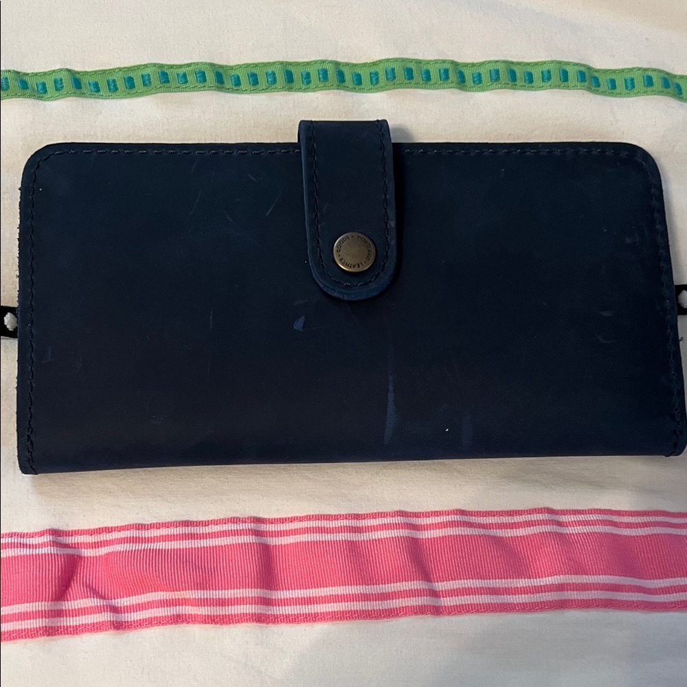 Portland Leather Midnight Blue Wallet